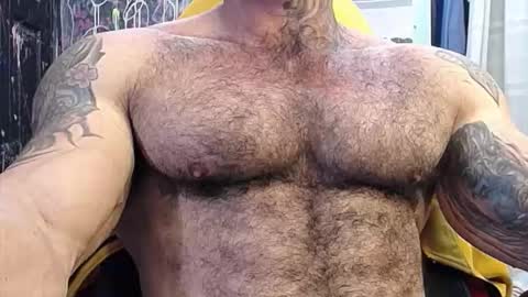 Snapshot of jocobo_hot chatting on 12/01/25, 11:10 jacobo online show from 12/01/25, 11:10