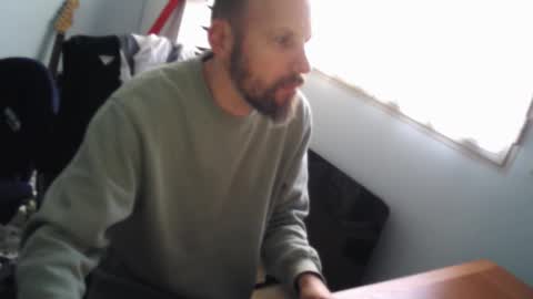 Snapshot of jocouker chatting on 03/12/26, 09:26 Jocouker online show from 03/12/26, 09:26