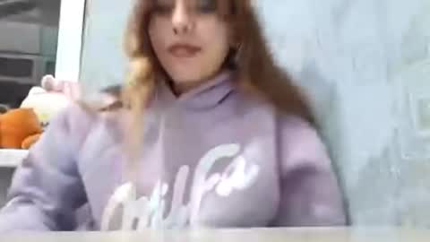 Snapshot of jodeewire chatting on 11/10/25, 03:44 Jody online show from 11/10/25, 03:44