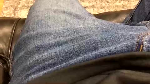 joe460538 online show from 11/11/25, 04:34