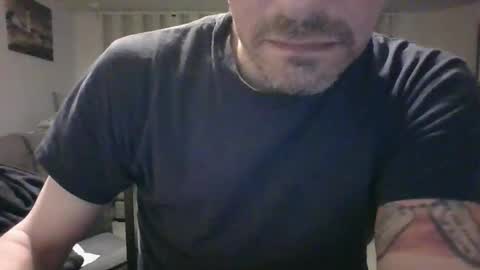 Snapshot of joe5star chatting on 01/13/25, 04:39 joe5star online show from 01/13/25, 04:39