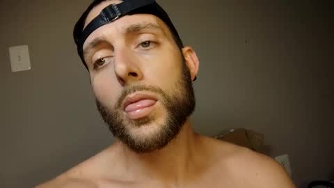 joe883555 online show from 10/13/25, 09:37