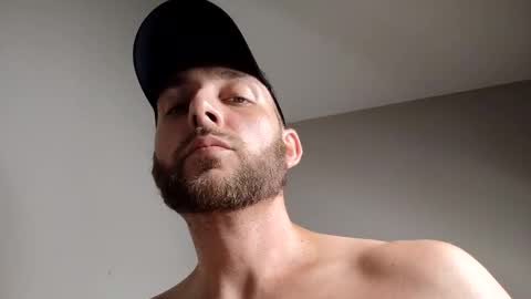 joe883555 online show from 10/20/25, 04:13