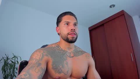 Snapshot of joe_esthetic chatting on 03/21/26, 09:40 joe_esthetic online show from 03/21/26, 09:40