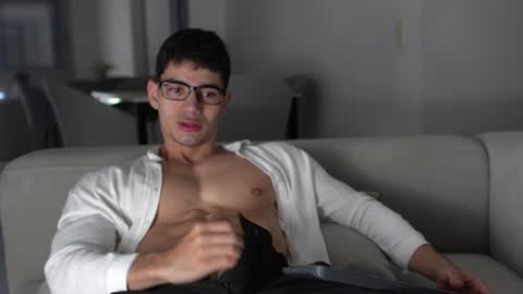 Snapshot of joe_steel1 chatting on 12/26/24, 11:10 joe_steel1 online show from 12/26/24, 11:10