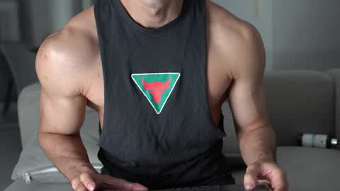 Snapshot of joe_steel1 chatting on 01/02/25, 10:37 joe_steel1 online show from 01/02/25, 10:37