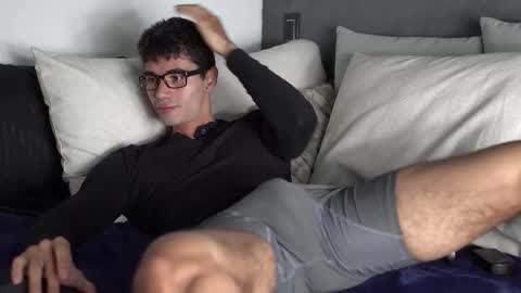 Snapshot of joe_steel1 chatting on 10/24/25, 07:54 joe_steel1 online show from 10/24/25, 07:54