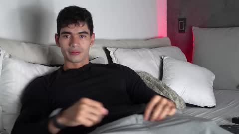 Snapshot of joe_steel1 chatting on 11/02/25, 12:24 joe_steel1 online show from 11/02/25, 12:24