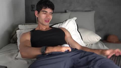 Snapshot of joe_steel1 chatting on 11/13/25, 12:09 joe_steel1 online show from 11/13/25, 12:09