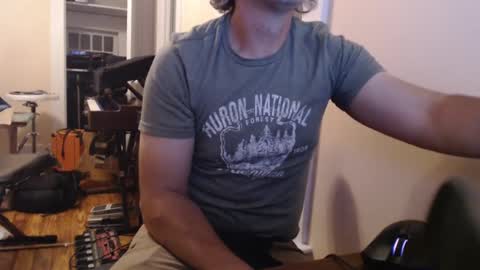 Snapshot of joebo7575 chatting on 10/06/25, 03:15 joebo7575 online show from 10/06/25, 03:15