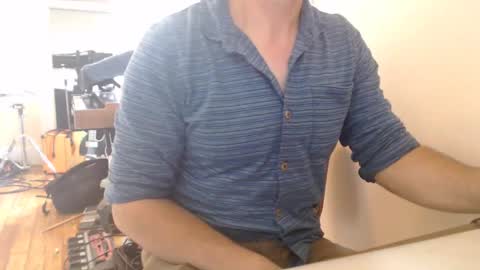 Snapshot of joebo7575 chatting on 10/07/25, 07:44 joebo7575 online show from 10/07/25, 07:44