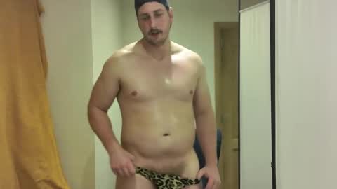 Snapshot of joefitbite chatting on 12/19/25, 03:41 Joe Fitbite online show from 12/19/25, 03:41