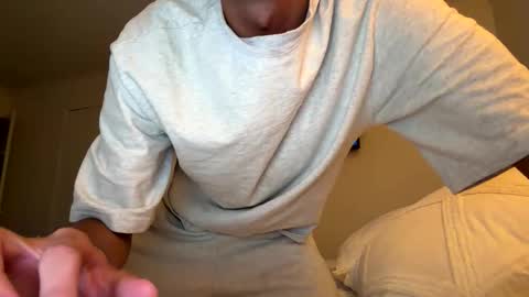 Snapshot of joel28665 chatting on 11/12/25, 08:37 JOEL online show from 11/12/25, 08:37