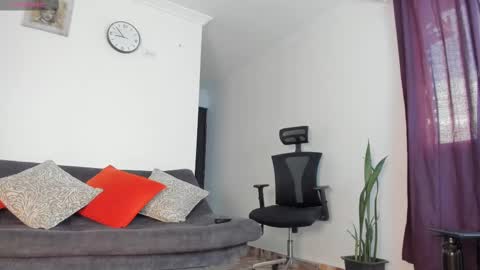 Snapshot of joelandalexa chatting on 02/21/25, 08:05 joelandalexa online show from 02/21/25, 08:05