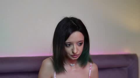  Joelle  online show from 04/10/26, 08:13