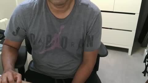 joeshades21 online show from 01/25/25, 09:15