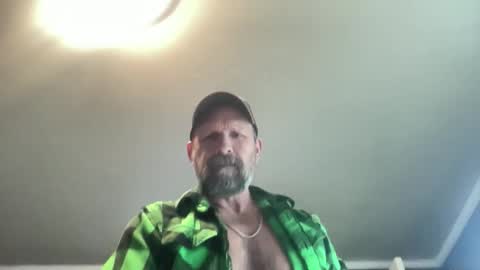 Snapshot of joestros chatting on 03/31/26, 09:15 joestros online show from 03/31/26, 09:15