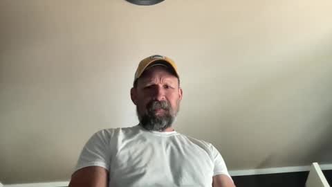 Snapshot of joestros chatting on 04/25/26, 06:27 joestros online show from 04/25/26, 06:27