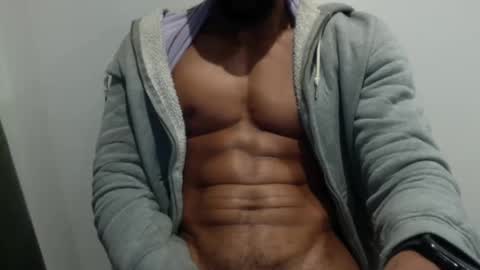 Snapshot of joey0490 chatting on 12/22/25, 12:18 joey0490 online show from 12/22/25, 12:18