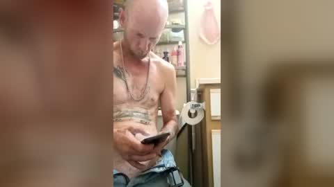 joeybcali79 online show from 06/24/26, 07:51