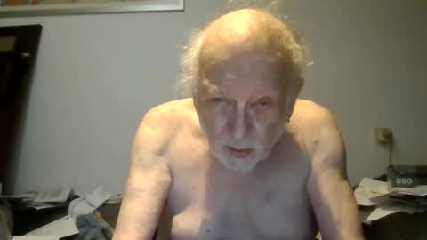 Johan online show from 01/05/25, 03:23