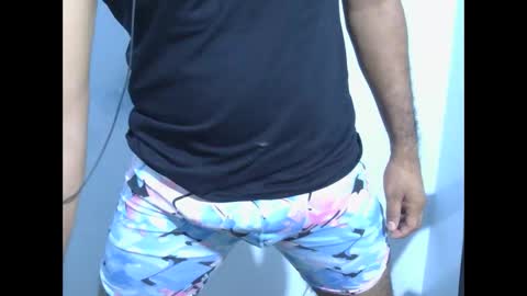 johan2222222222 online show from 11/20/25, 06:24