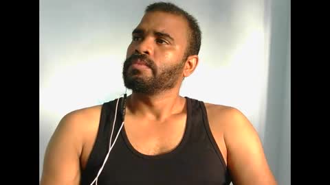 johan2222222222 online show from 02/05/26, 02:11