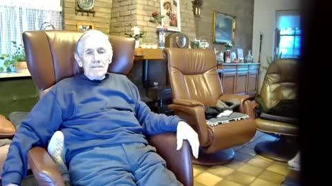 johan7 heet online show from 12/18/24, 03:00