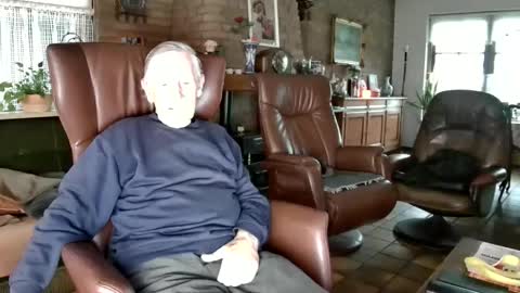 johan7 heet online show from 12/19/24, 03:19