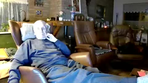 johan7 heet online show from 12/23/24, 07:52