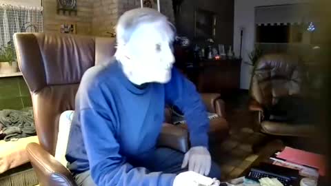 johan7 heet online show from 12/28/24, 07:33