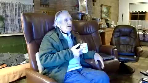 Snapshot of johan7_heet chatting on 11/14/25, 07:23 johan7 heet online show from 11/14/25, 07:23