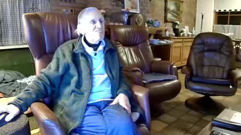 Snapshot of johan7_heet chatting on 11/21/25, 08:29 johan7 heet online show from 11/21/25, 08:29