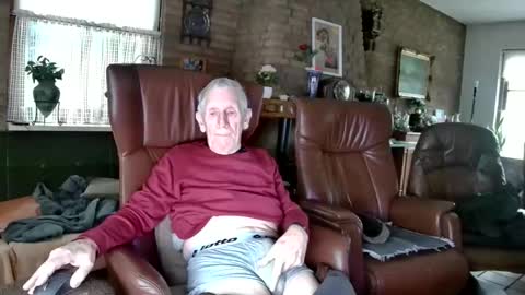 Snapshot of johan7_heet chatting on 02/05/26, 04:11 johan7 heet online show from 02/05/26, 04:11