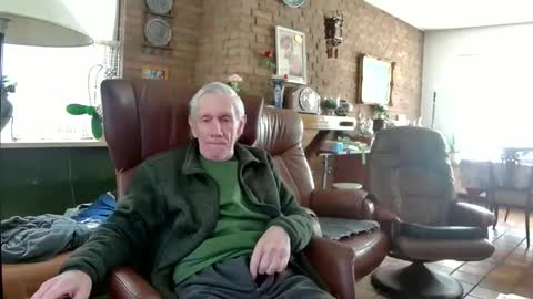 Snapshot of johan7_heet chatting on 02/25/26, 09:30 johan7 heet online show from 02/25/26, 09:30