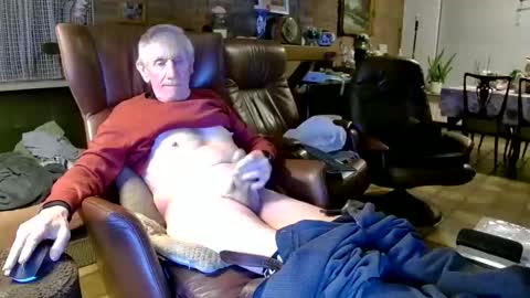 Snapshot of johan7_heet chatting on 03/06/26, 08:27 johan7 heet online show from 03/06/26, 08:27