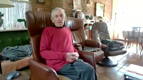 Snapshot of johan7_heet chatting on 03/15/26, 01:28 johan7 heet online show from 03/15/26, 01:28