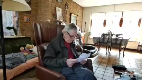 Snapshot of johan7_heet chatting on 03/26/26, 10:43 johan7 heet online show from 03/26/26, 10:43