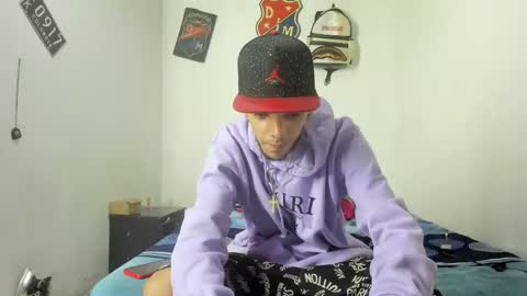 johan_and_antonella online show from 01/13/25, 05:12