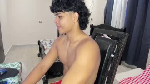 Snapshot of johan_beley_7k chatting on 01/11/25, 09:25 Johan Beley online show from 01/11/25, 09:25