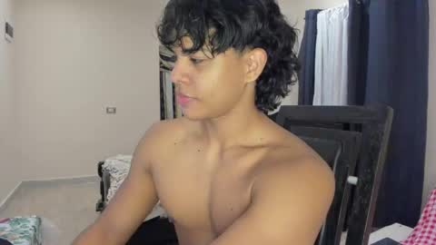 Snapshot of johan_beley_7k chatting on 02/07/25, 09:04 Johan Beley online show from 02/07/25, 09:04