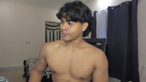 Snapshot of johan_beley_7k chatting on 02/22/25, 02:52 Johan Beley online show from 02/22/25, 02:52