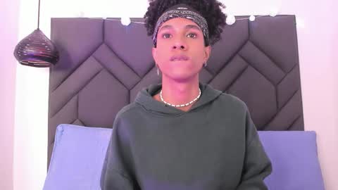 Johan  online show from 12/03/25, 05:33