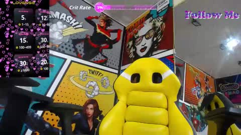 Snapshot of johan_kitten chatting on 10/03/25, 12:35 johan online show from 10/03/25, 12:35