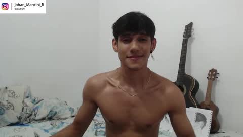 Snapshot of johan_mancini_r chatting on 02/25/25, 10:39 johan_mancini_r online show from 02/25/25, 10:39