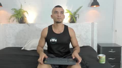 johan online show from 11/12/25, 10:48