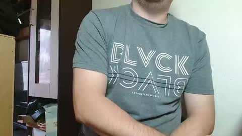 Snapshot of johanbarker chatting on 12/05/25, 10:57 Johan online show from 12/05/25, 10:57