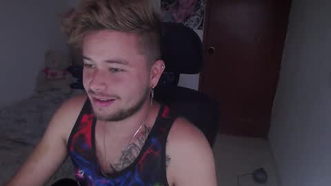 JOHAN independient model online show from 12/03/25, 03:43