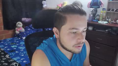 Snapshot of johanleonsweetboy chatting on 03/19/26, 04:11 JOHAN independient model online show from 03/19/26, 04:11