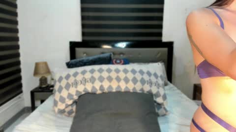 Snapshot of johannah_khalifa chatting on 03/31/26, 01:18 STRICTLY NO TIPS NO SHOW online show from 03/31/26, 01:18